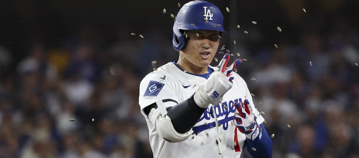 Shohei Ohtani pegó dos jonrones y remolcó tres carreras para los Dodgers. 