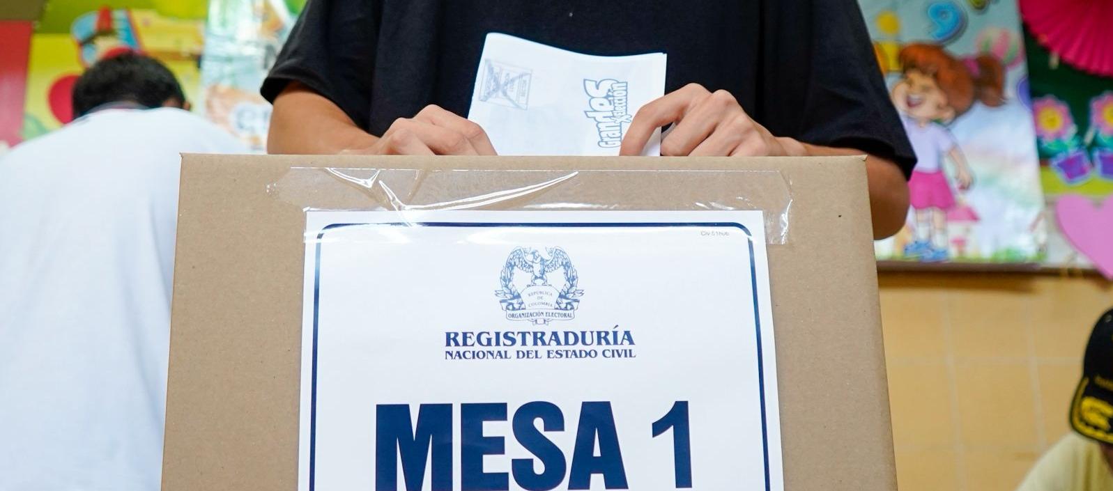 Van 16 elecciones desde 2024 hasta la fecha en Colombia. 