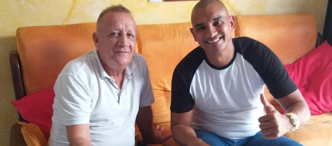 Eduardo Julián Retat con Carlos Vilarete, uno de sus pupilos. 