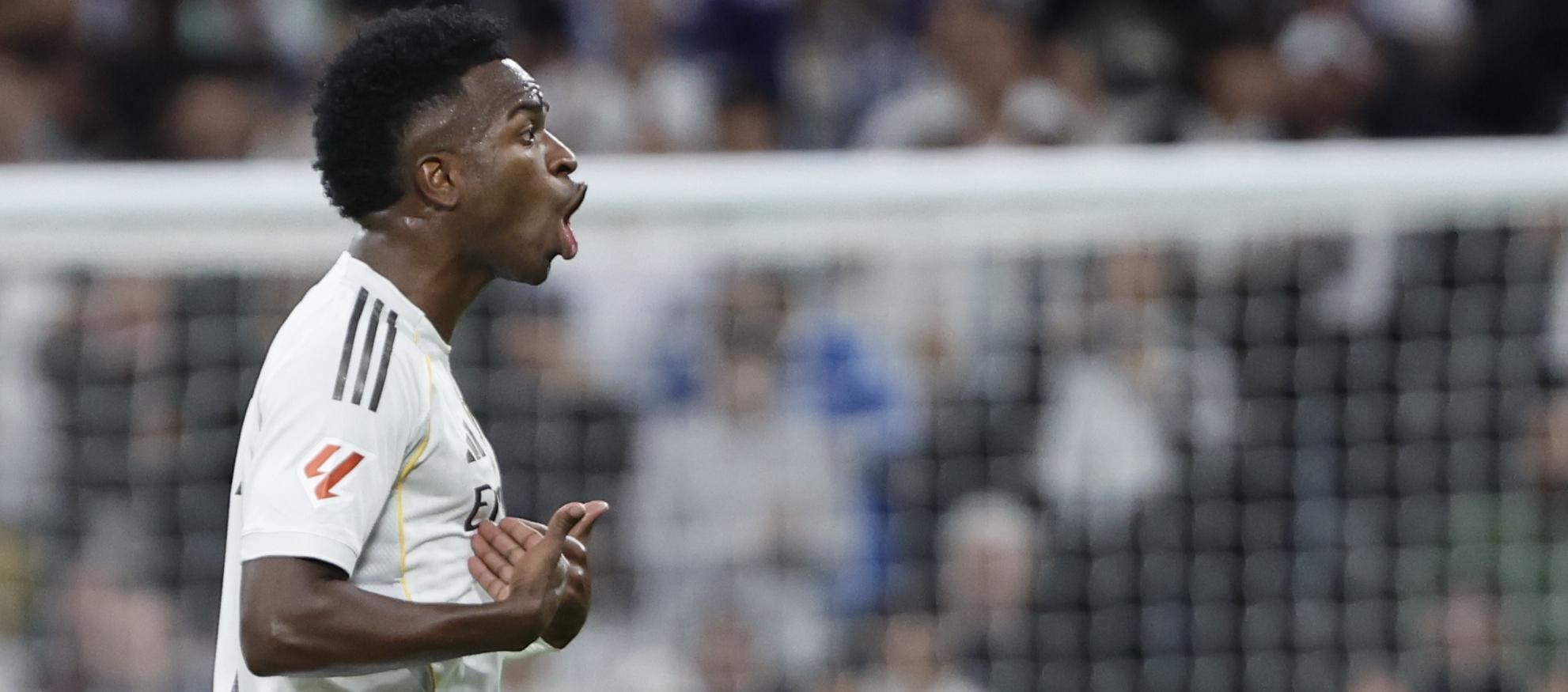 La reacción de Vinicius al darse cuenta que iba a ser sustituido en el clásico contra Barcelona. 