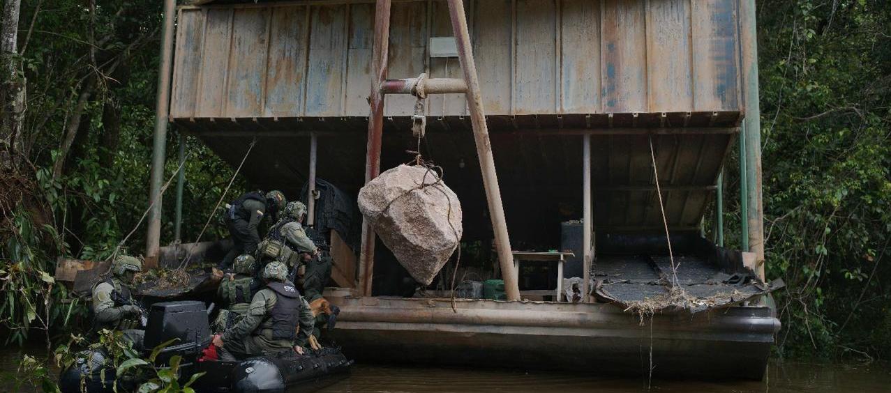 Operación conjunta entre Colombia y Brasil en la Amazonía.