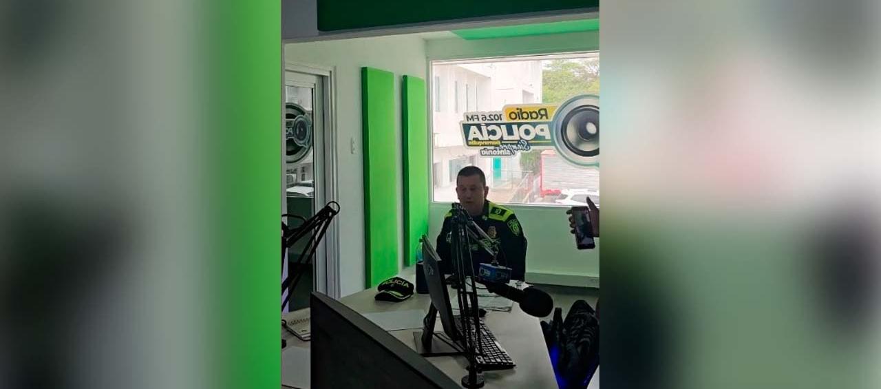 El coronel Miguel Andrés Camelo Sánchez durante el TikTok Live.