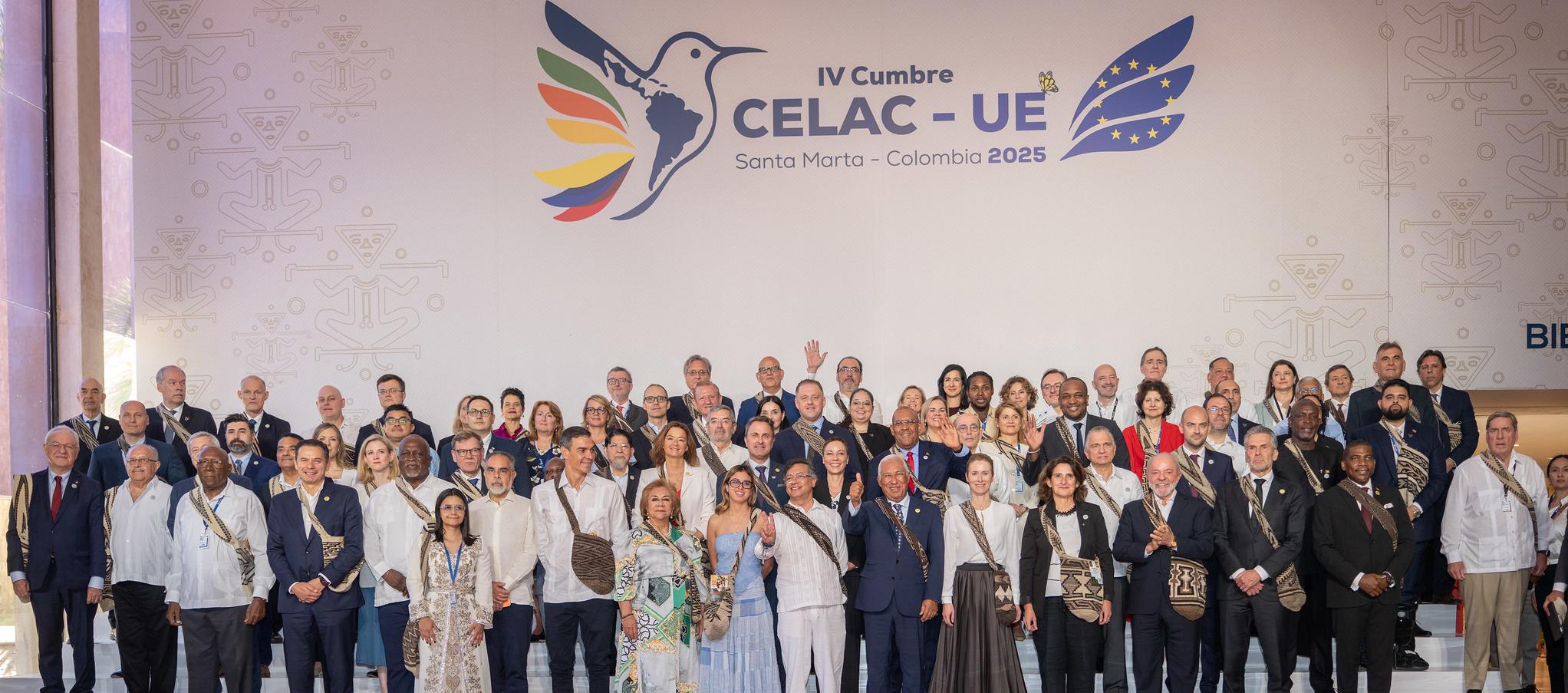 La foto oficial de la Cumbre CELAC-UE.