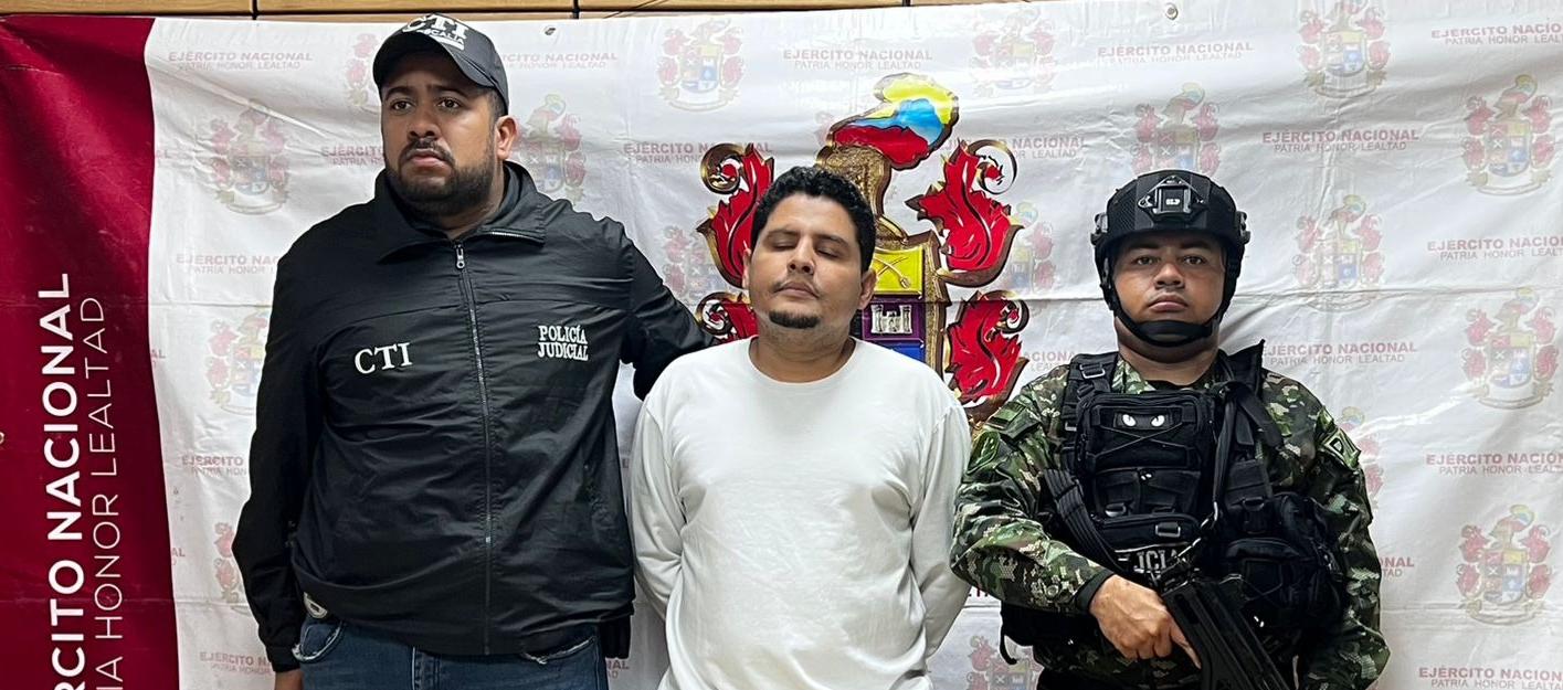  Edinson Manuel García Serrano cuando fue capturado en el barrio Porvenir de Soledad.