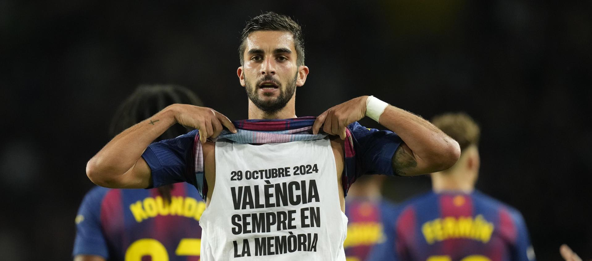 Ferran Torres celebrando su gol.