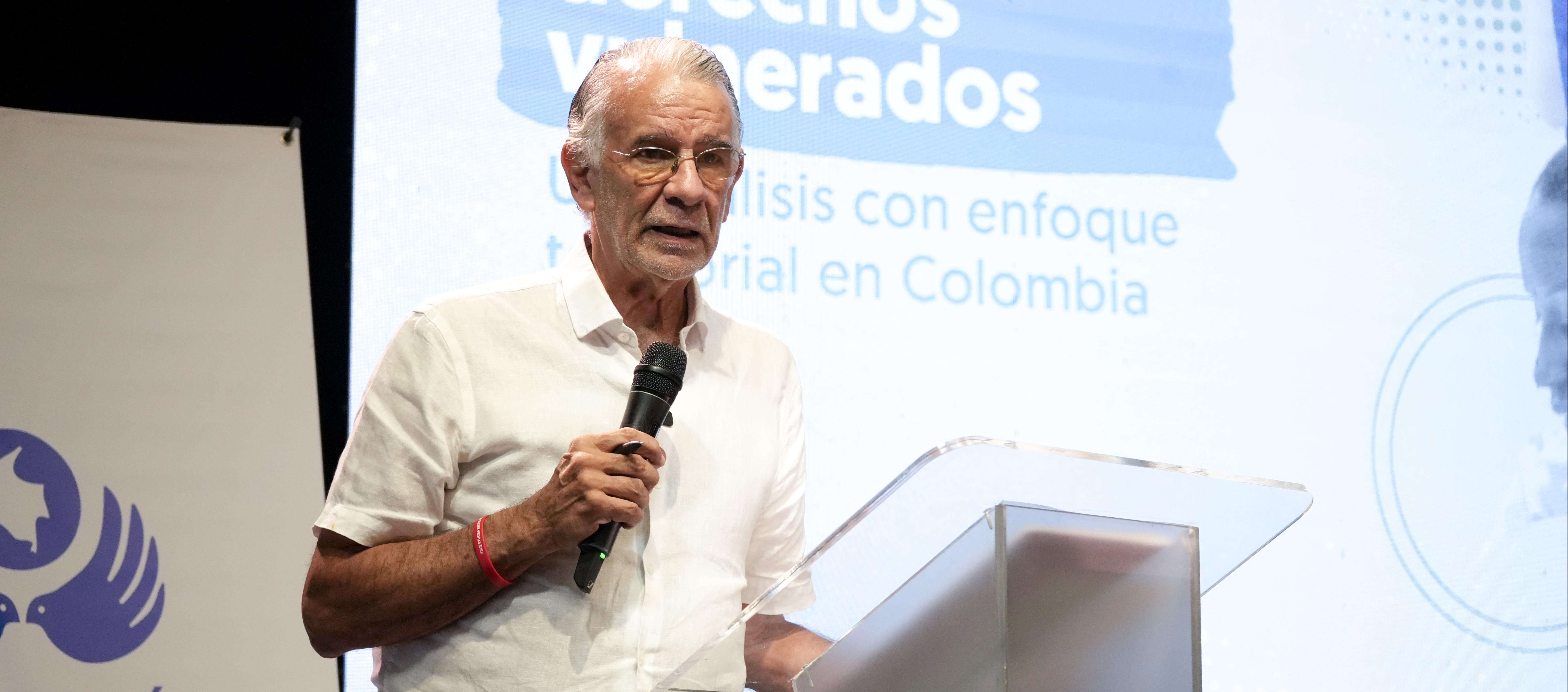 Gobernador Eduardo Verano.