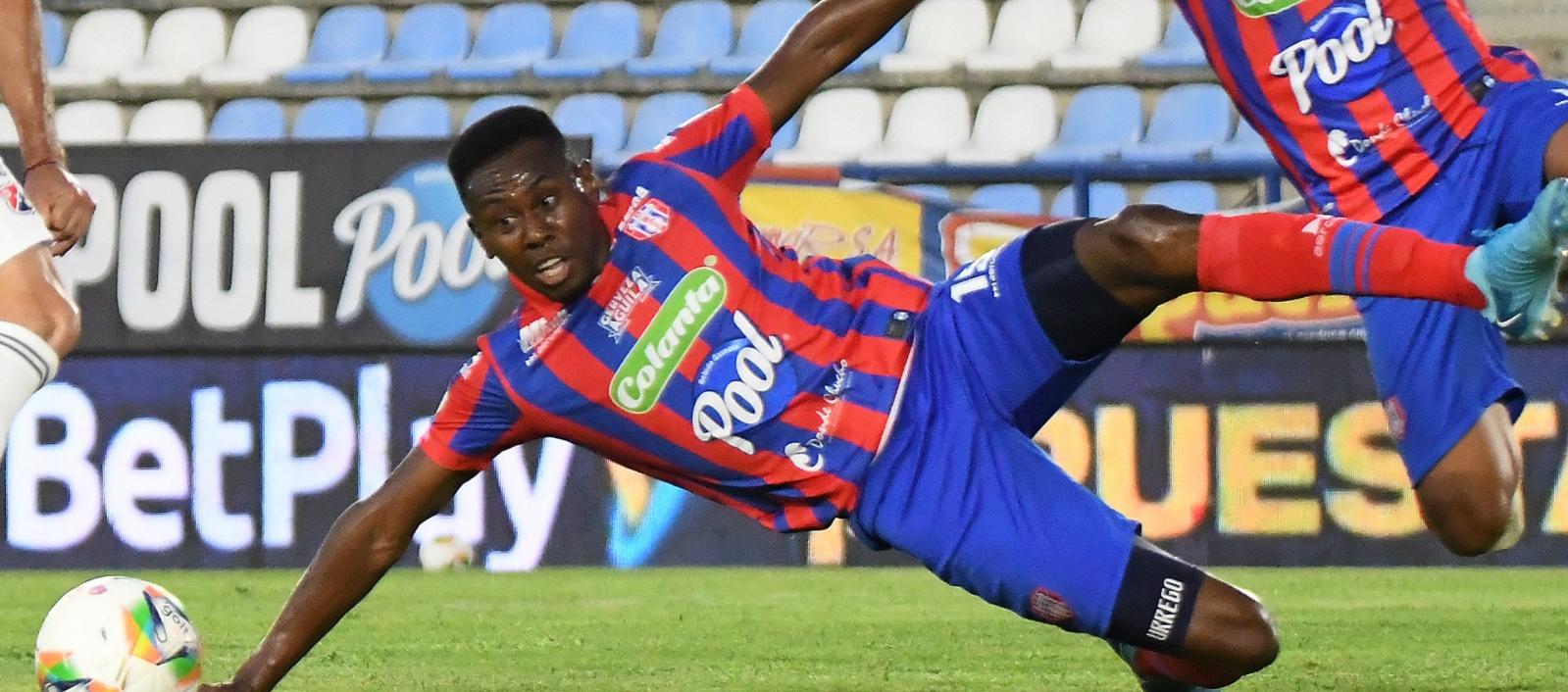 Héctor Urrego, defensa central del Unión Magdalena.