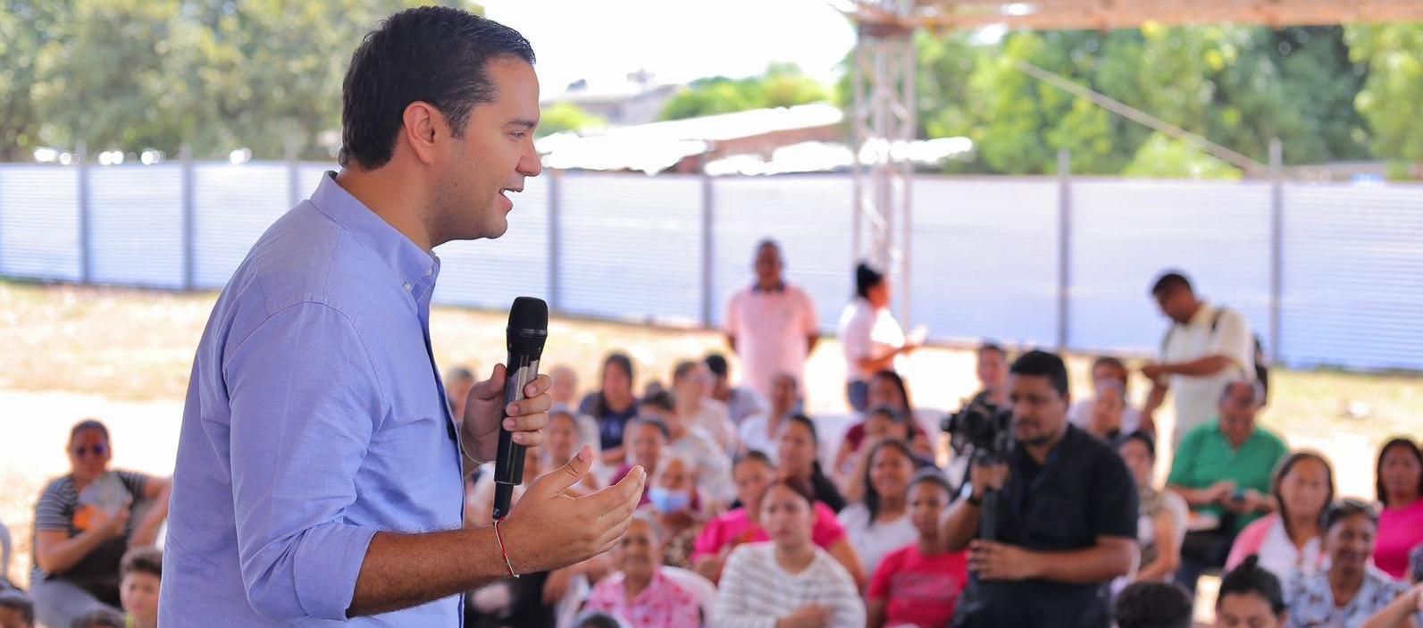 El exalcalde de Valledupar, Mello Castro González.