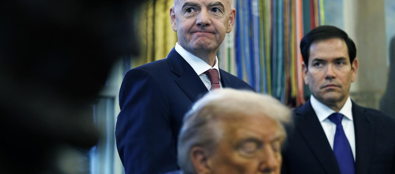El presidente de Estados Unidos, Donald Trump y el de la FIFA, Gianni Infantino.