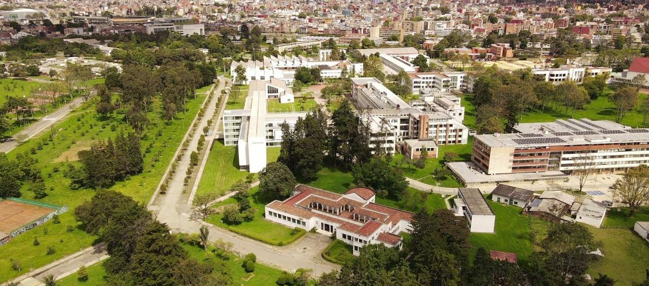 Universidad Nacional.