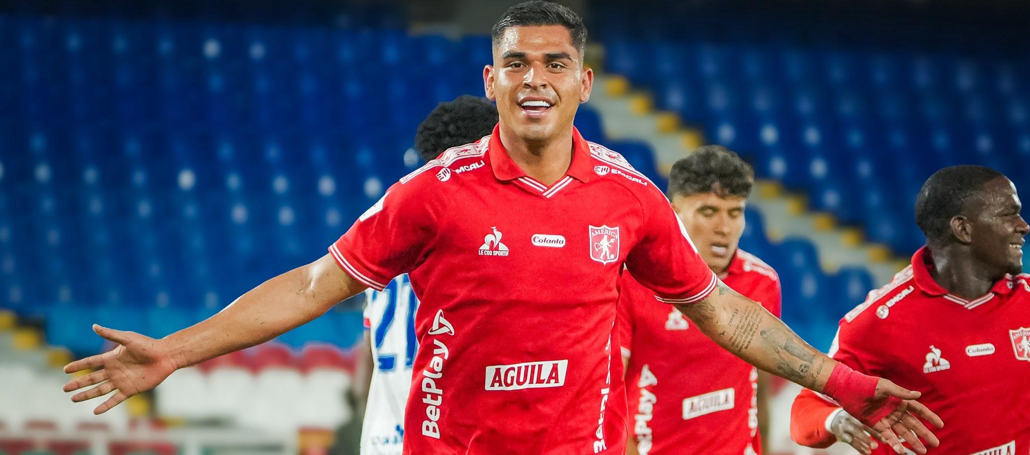 El peruano Luis Ramos, del América, equipo que buscará su clasificación en la última fecha contra el Medellín.