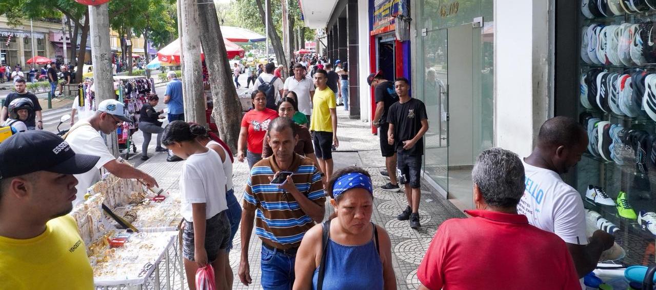 Dinamismo comercial en el Centro de Barranquilla. 