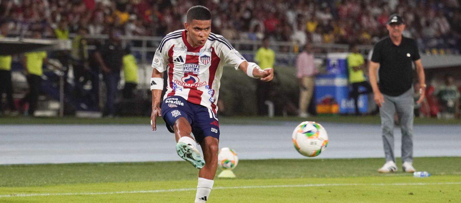 José Enamorado, el jugador del desequilibrio en el ataque de Junior.