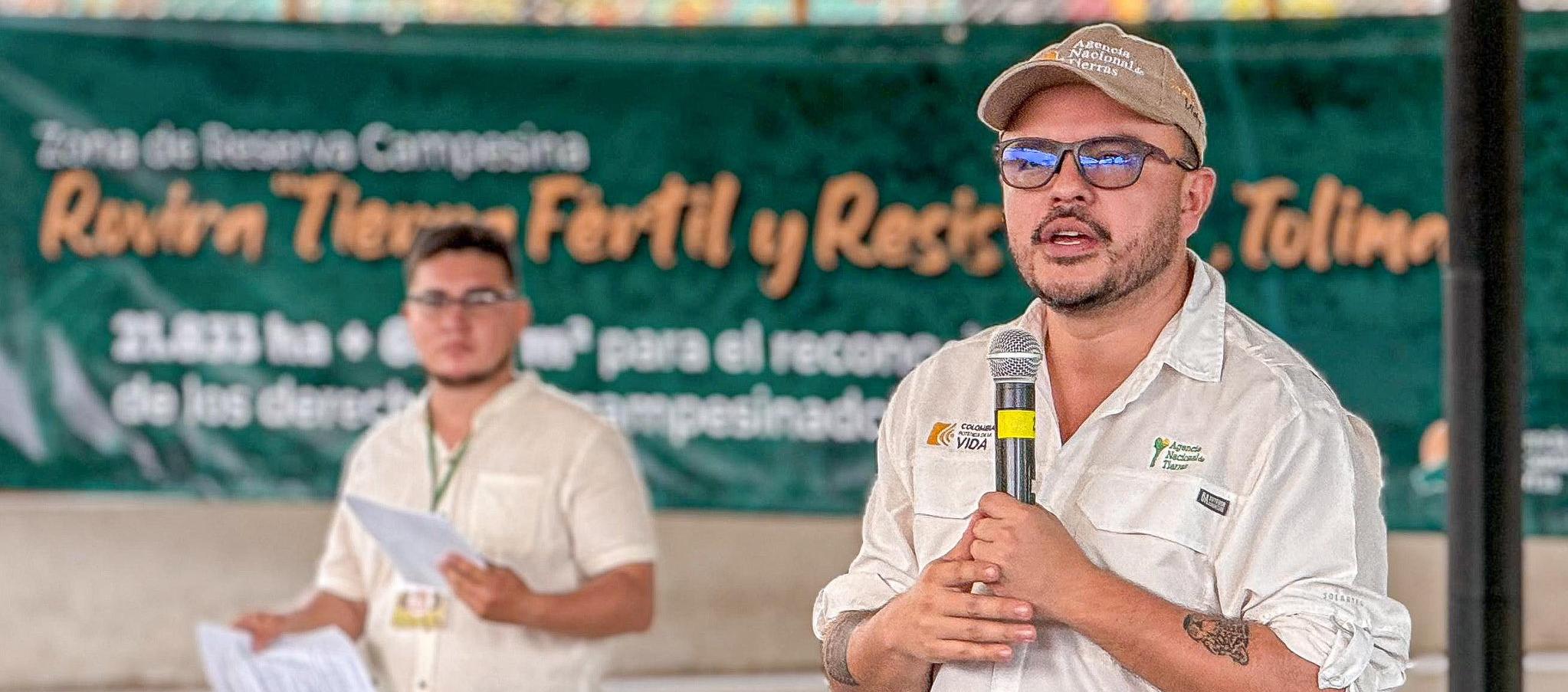 Felipe Harman, director de la Agencia Nacional de Tierras. 