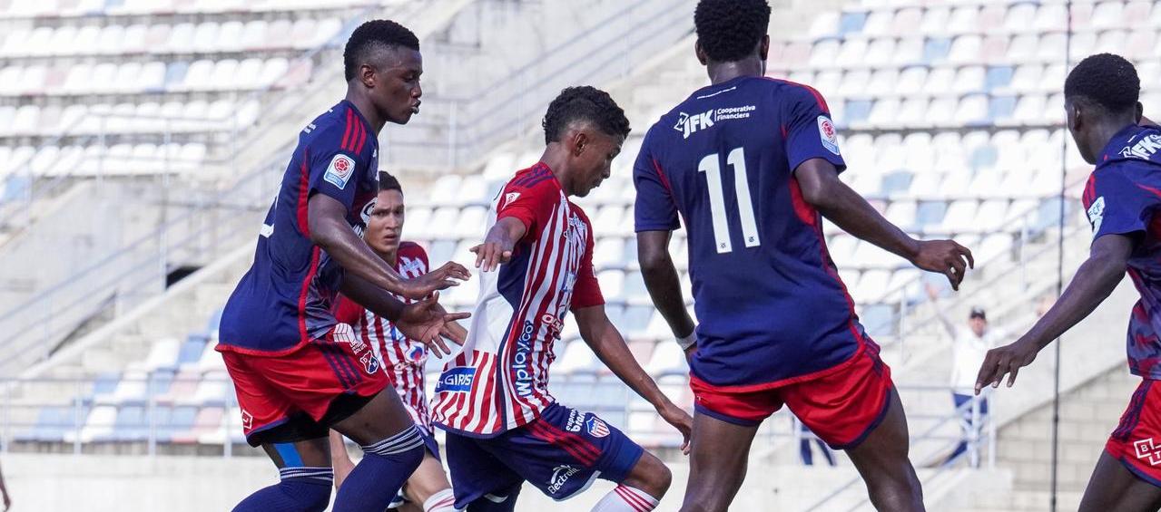 Acción en la que Brainer Pino marcó el gol de Junior ante el Medellín.