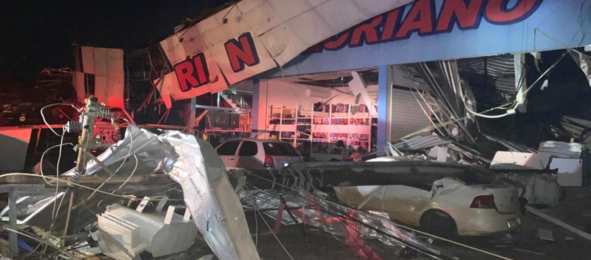 Destrucción causada por el tornado  en la ciudad de Rio Bonito do Iguaçu.