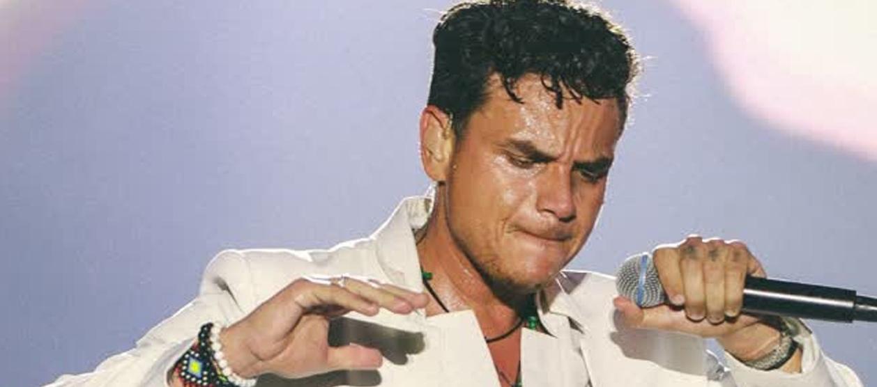 El artista durante la presentación.