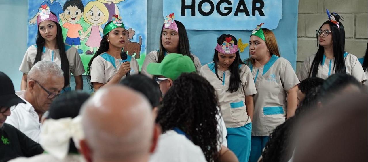 Aprendices Mokaná socializan proyecto