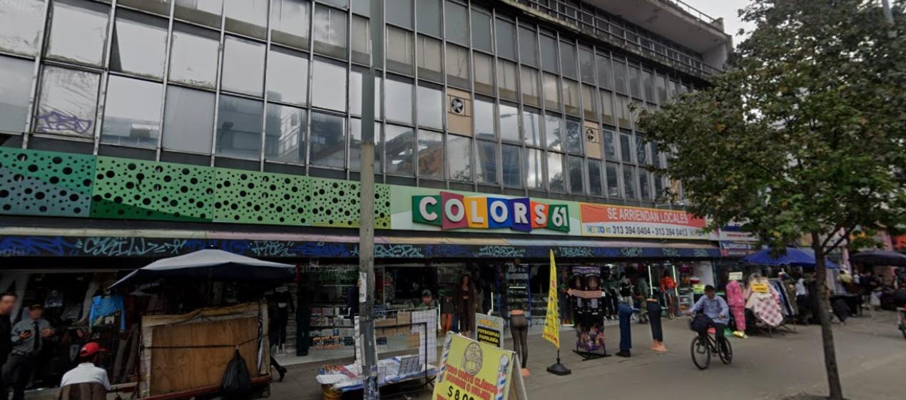Centro comercial donde se presentó el asalto a la joyería. 