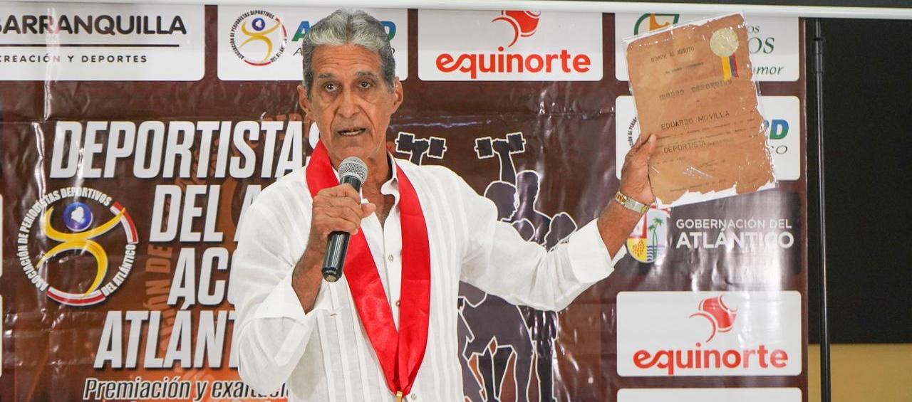 Eduardo Movilla, entrenador de natación