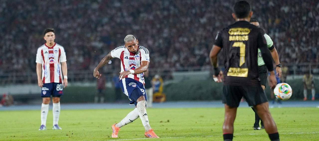 Peña marcó su primer gol con Junior.