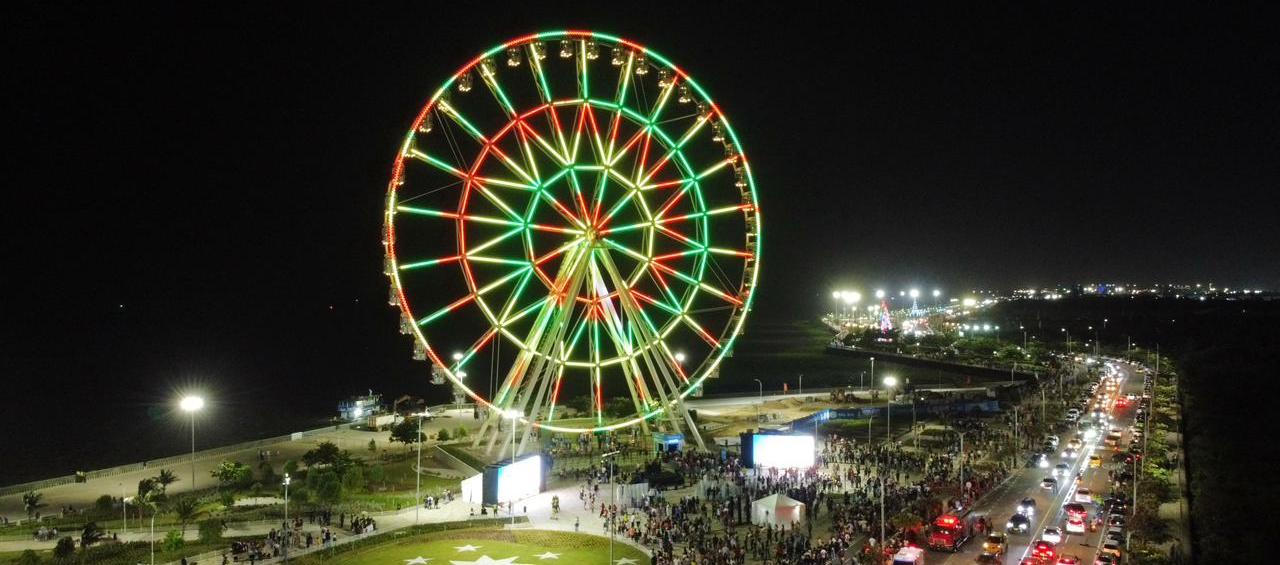 La Luna del Río, en el Gran Malecón.
