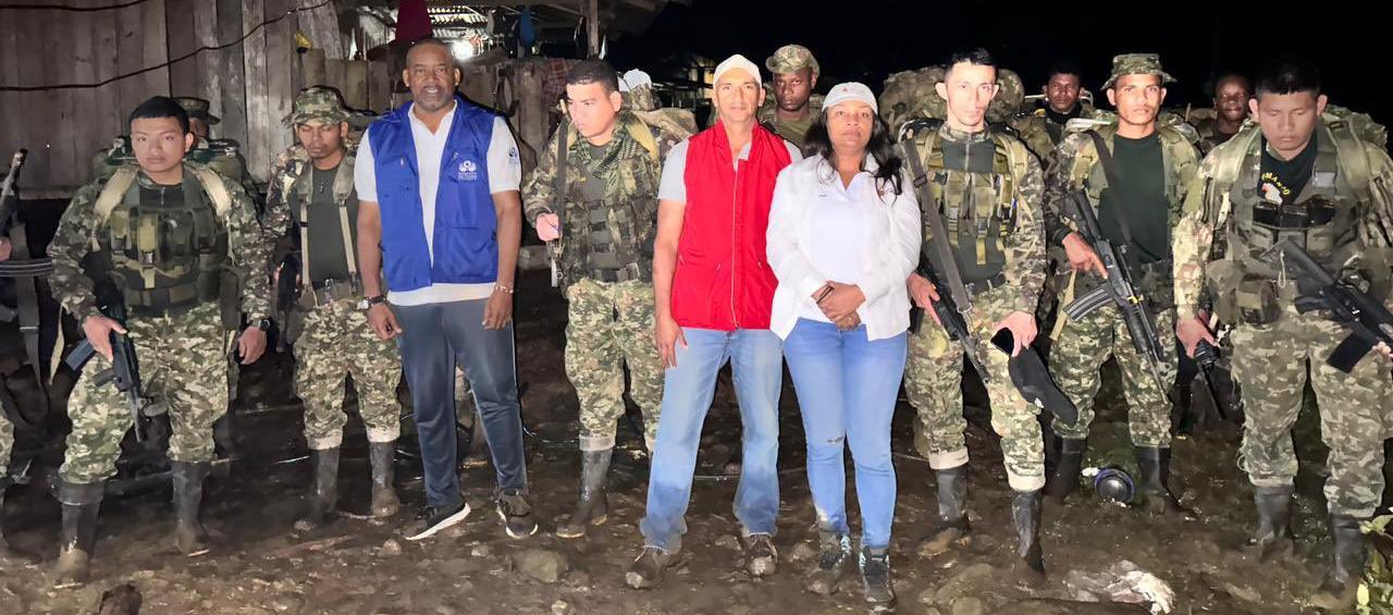 Los militares liberados.