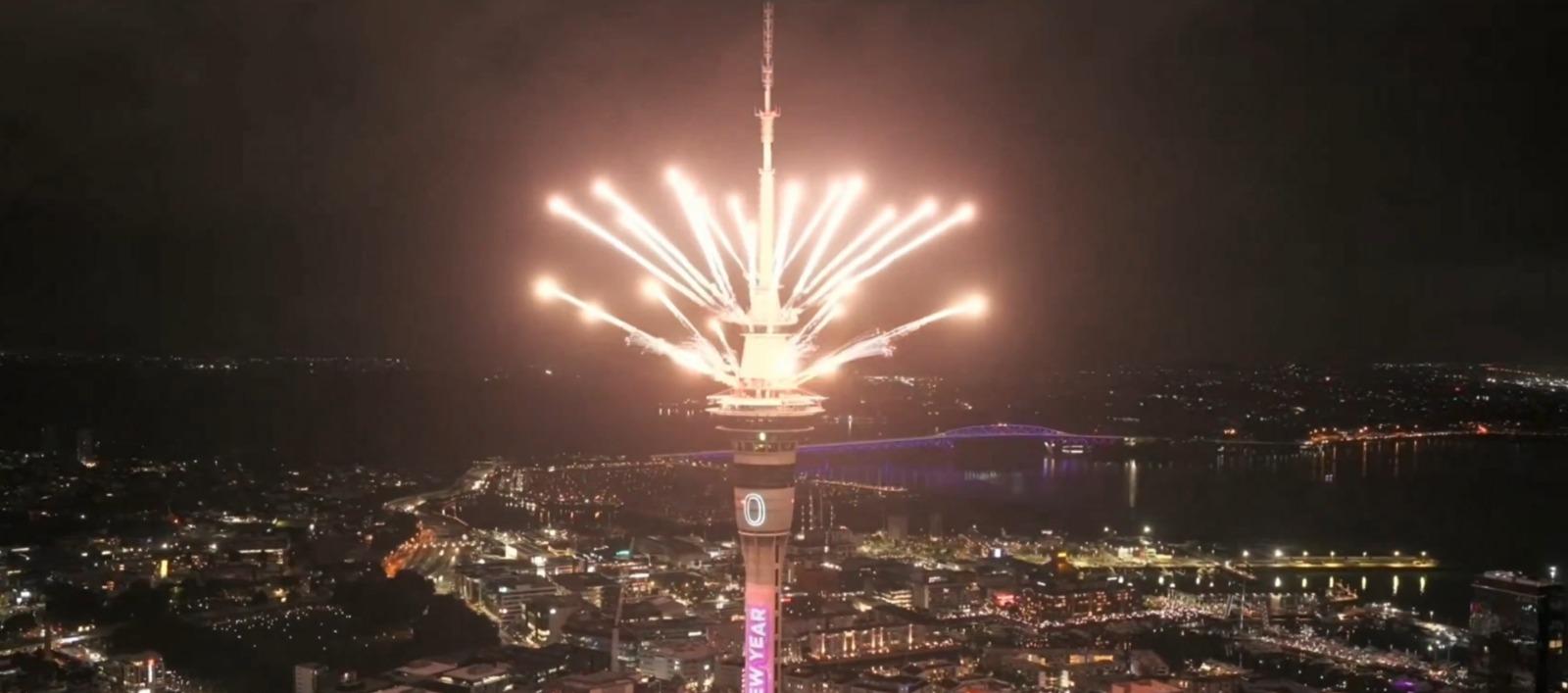 Celebración del año nuevo en Auckland, Nueva Zelanda.