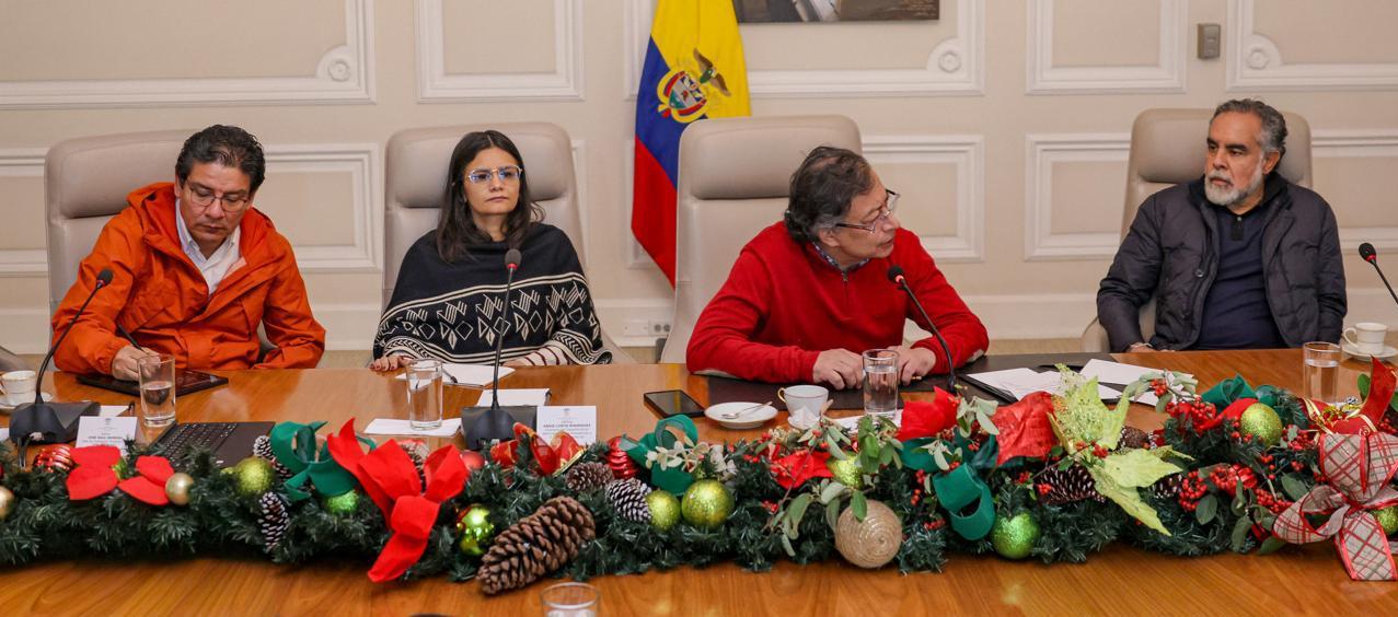 Presidente Gustavo Petro y el Ministro del Interior, Armando Benedetti, durante el Consejo de Seguridad de este sábado.