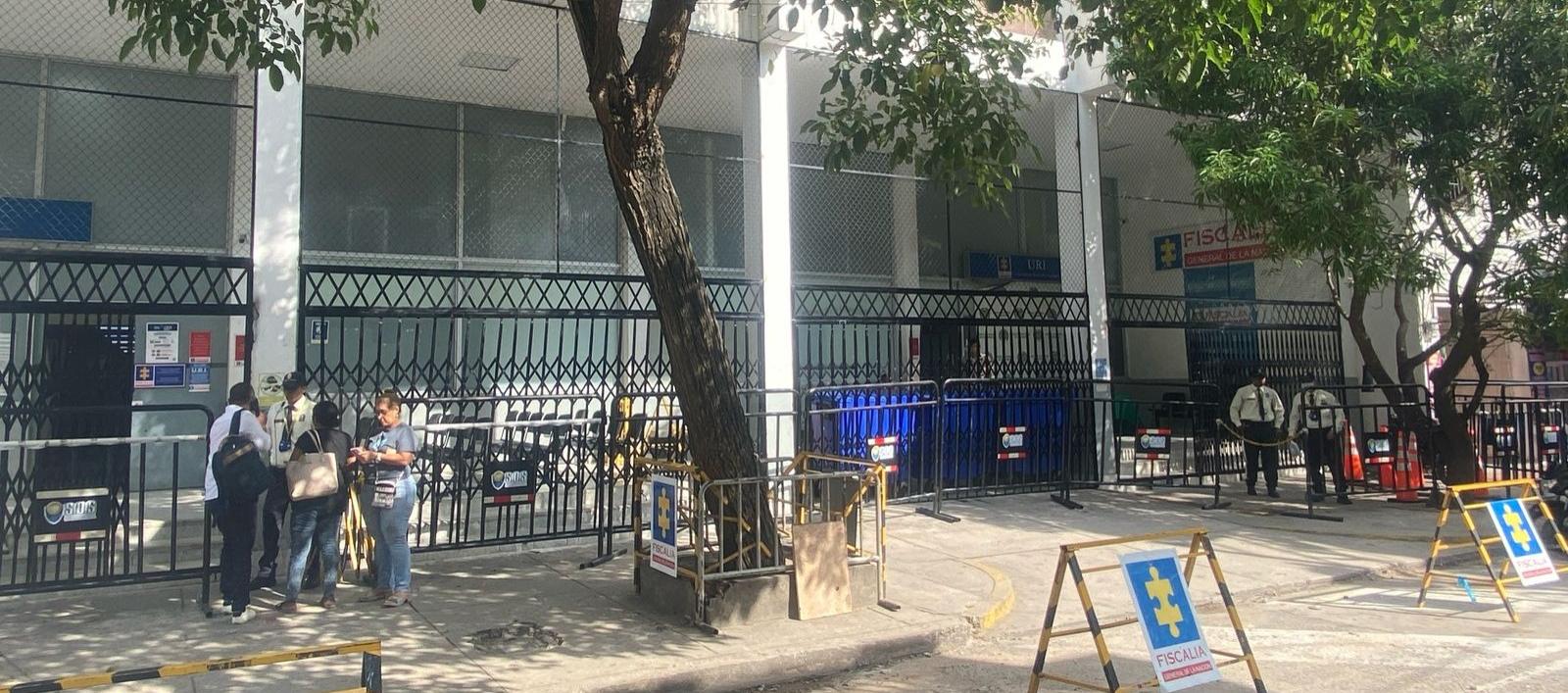 Los capturados fueron conducidos a la URI de la Fiscalía. 