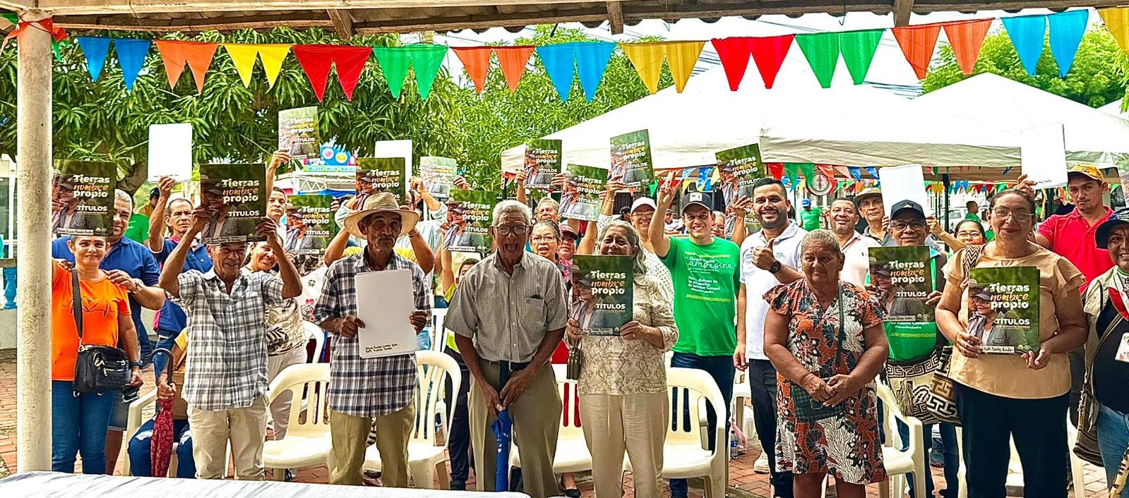 Beneficiarios de la vereda Miraflores.