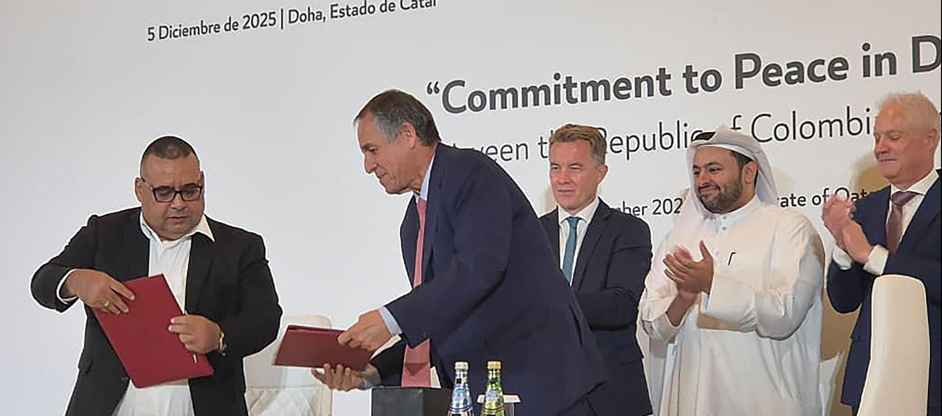 Diálogos entre el Clan del Golfo y el Gobierno