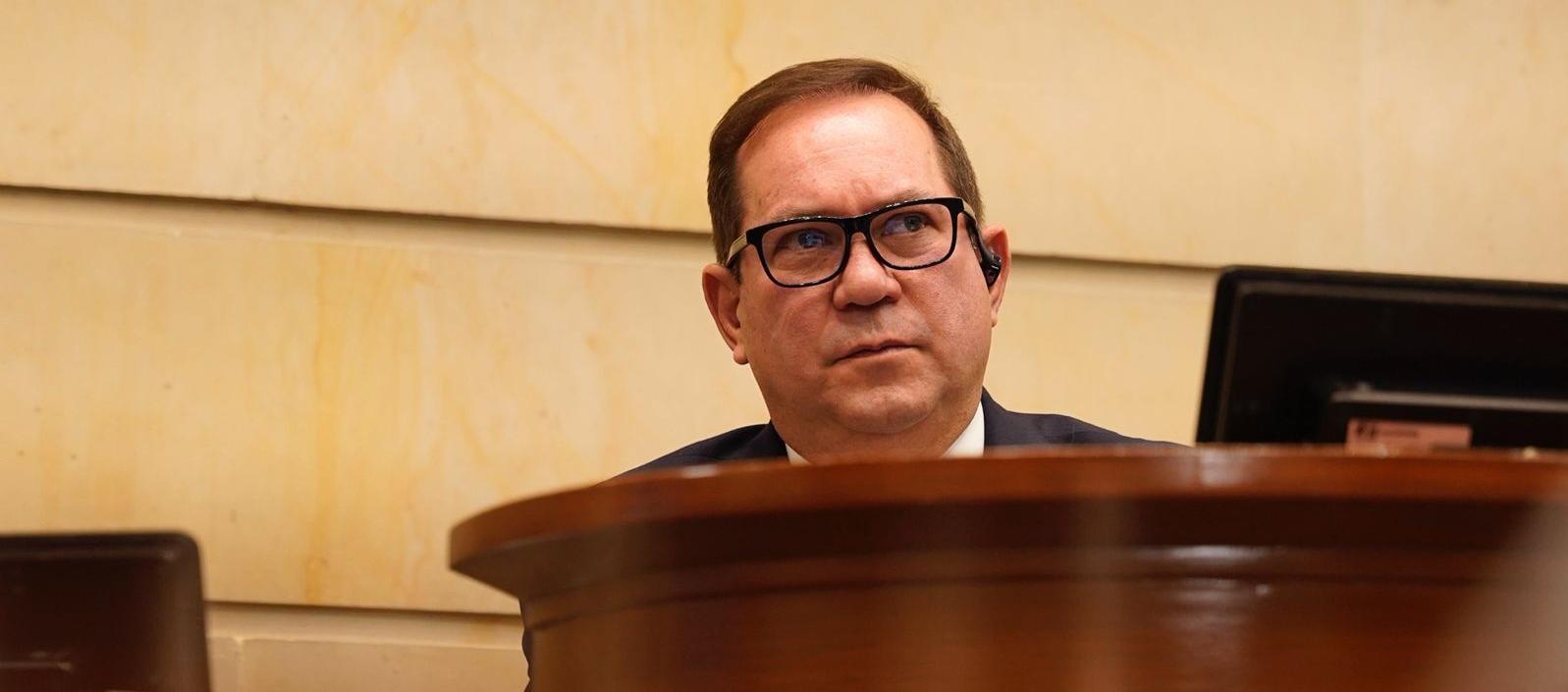 Lidio García, presidente del Senado de la República.