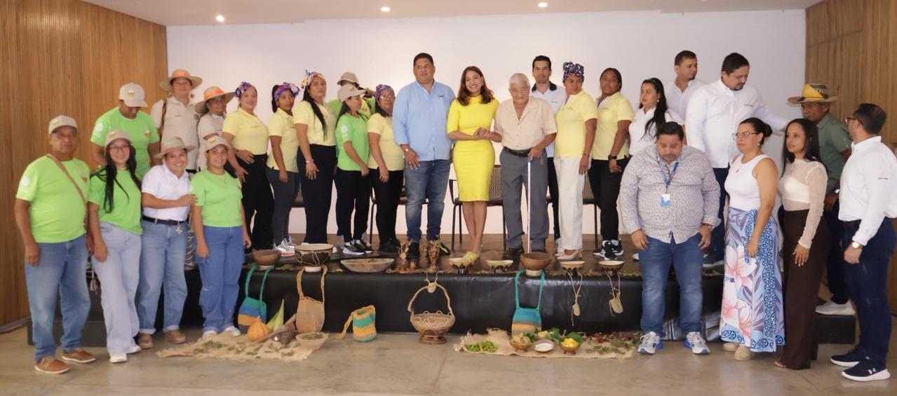 Organizadores del festival durante el lanzamiento. 