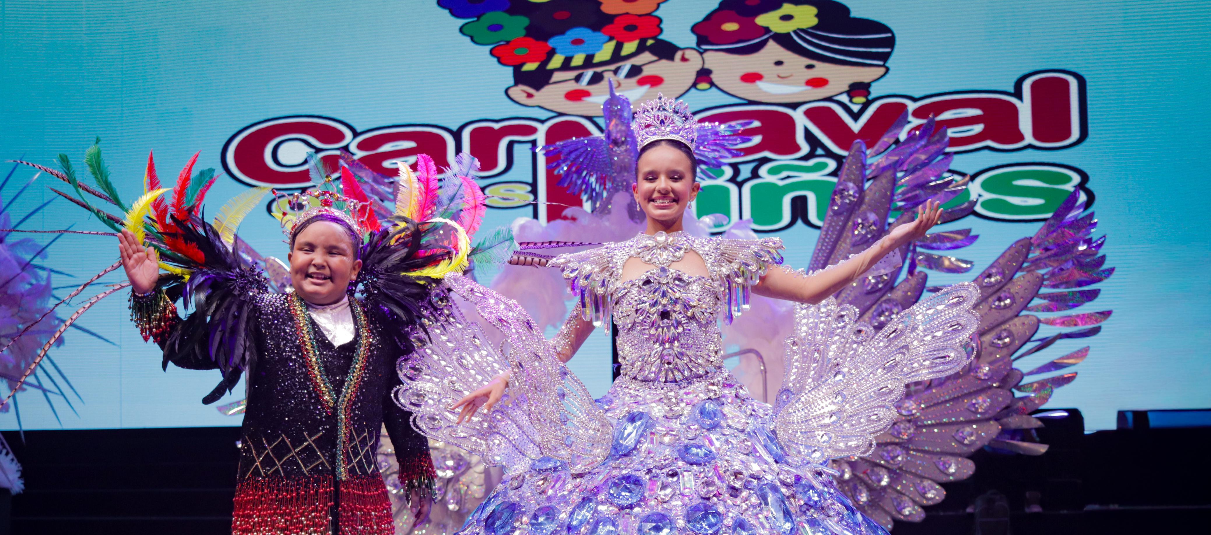 Los Reyes Infantiles Joshua Ortiz y Sharon Acosta.