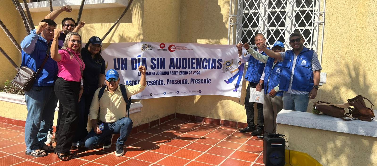 Defensores realizan 'Día sin audiencias'.