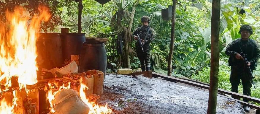 Uno de los laboratorios destruidos.