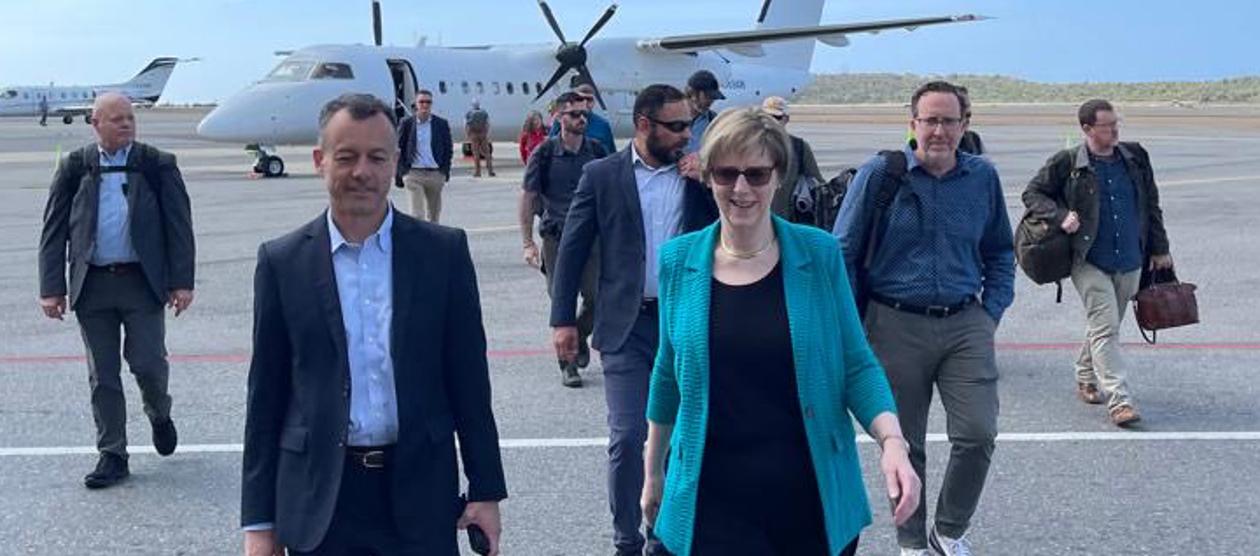 La embajadora Laura Dogu.