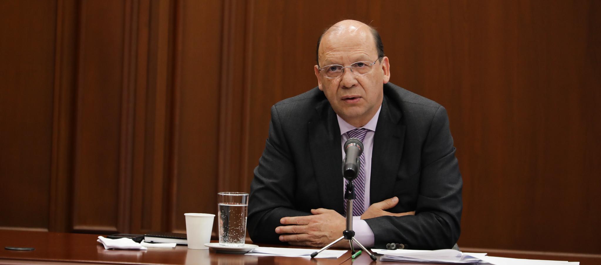 Germán Ávila, ministro de Hacienda.