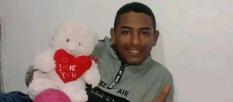 José Luis Castro Arias.