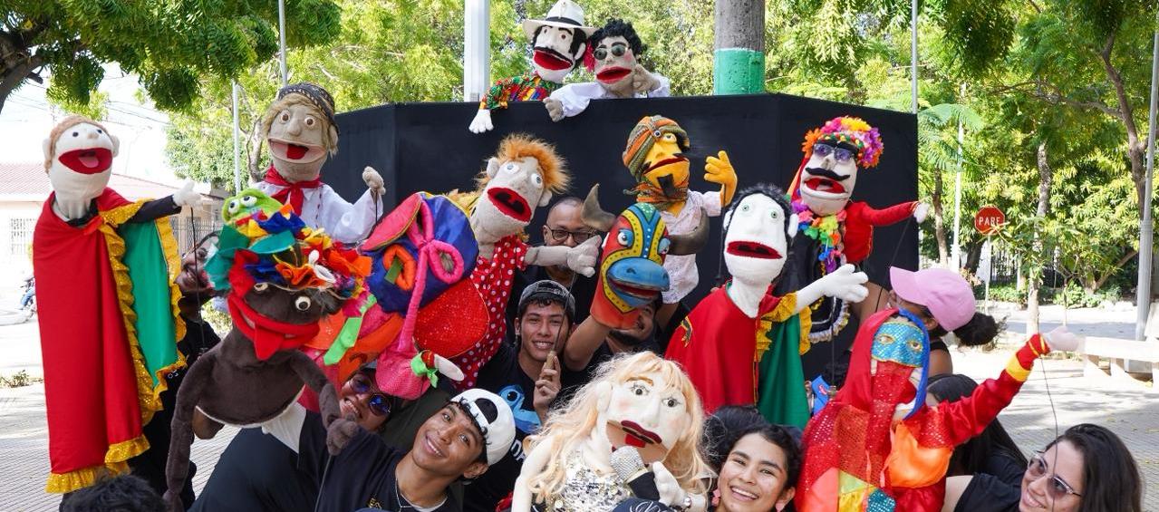 Los integrantes del Baúl Polisémico.