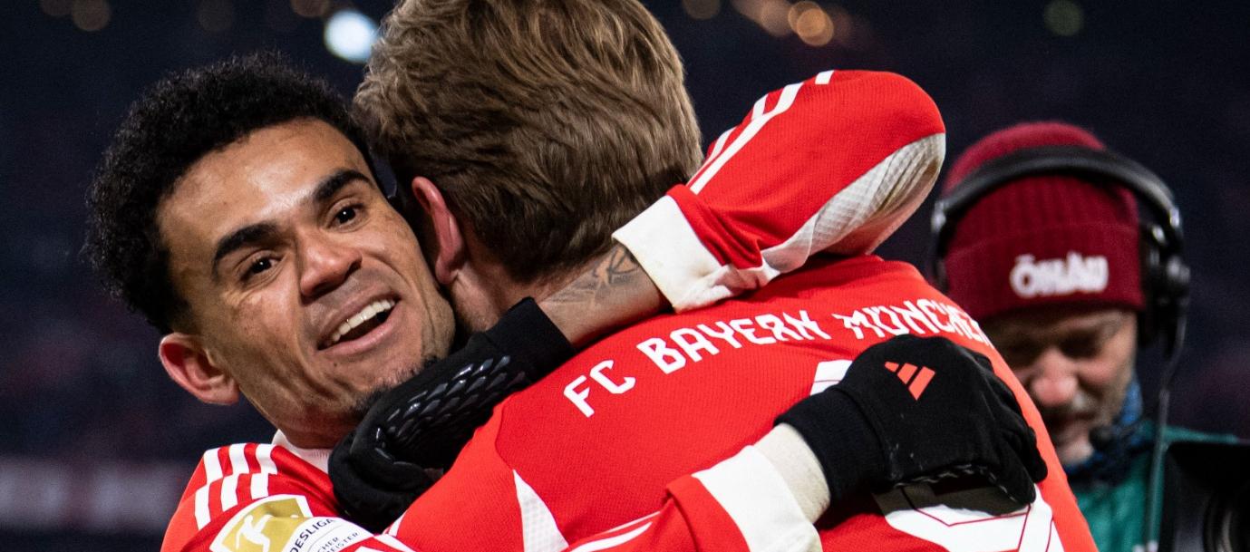 Luchito Díaz celebrando su gol.