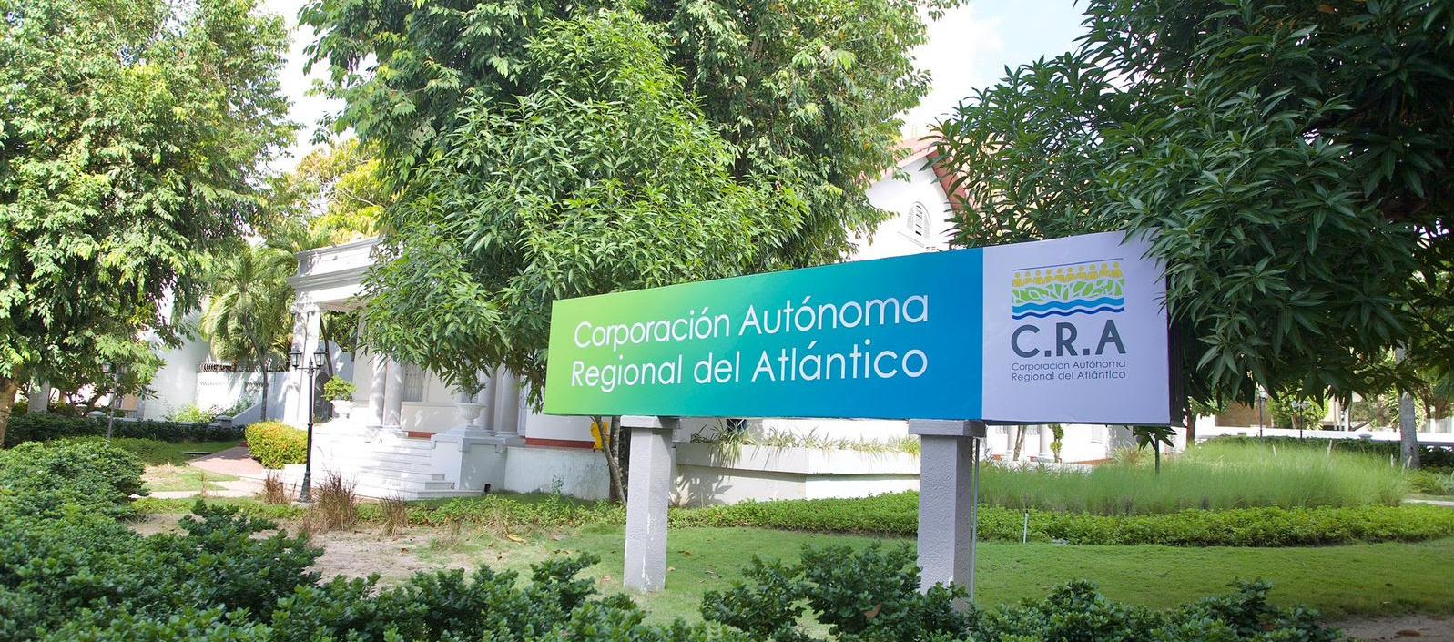 Fachada de las oficinas de la CRA en Barranquilla. 