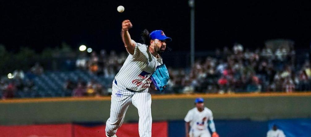 El bigleaguer barranquillero Nabil Crismatt en su primera apertura, el 26 de diciembre contra Toros.
