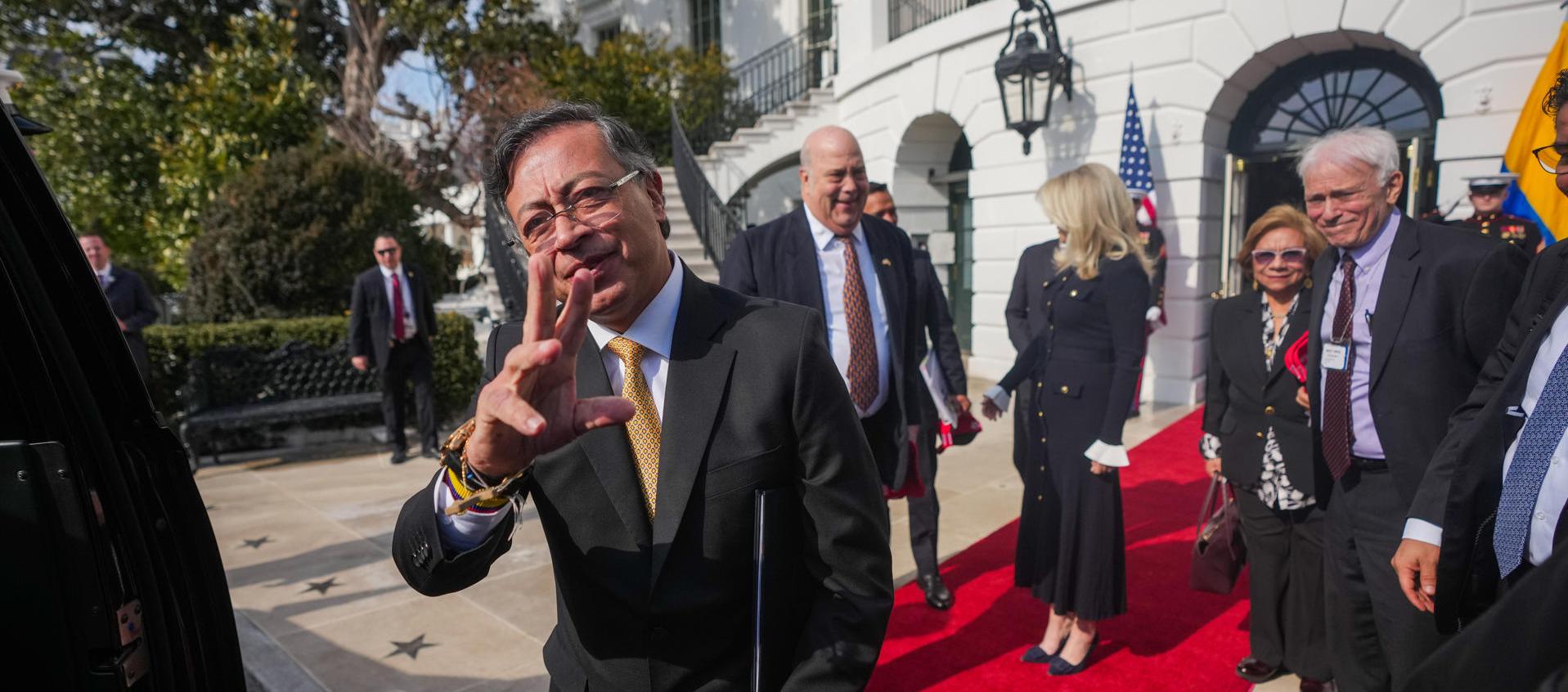 El Presidente Gustavo Petro a su salida de la Casa Blanca. 
