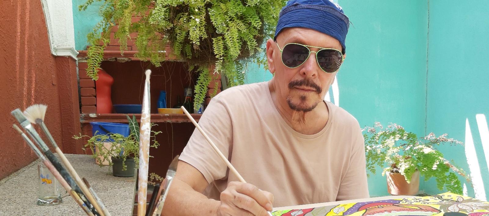 Alonso Suárez, ganador del Premio Nacional de Artes Plásticas del Ministerio de Cultura.