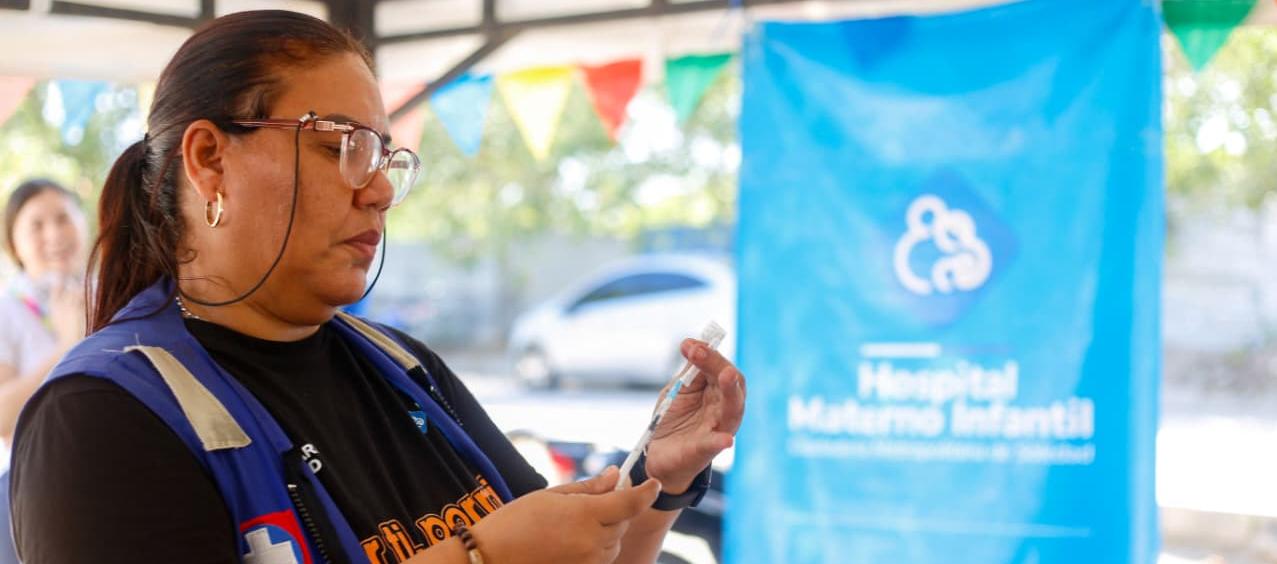 La Alcaldía ha dispuesto de zonas de vacunación contra el dengue y la fiebre amarilla. 