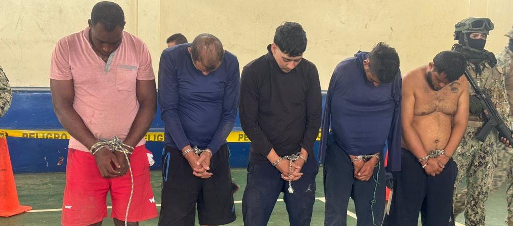 Los colombianos capturados.