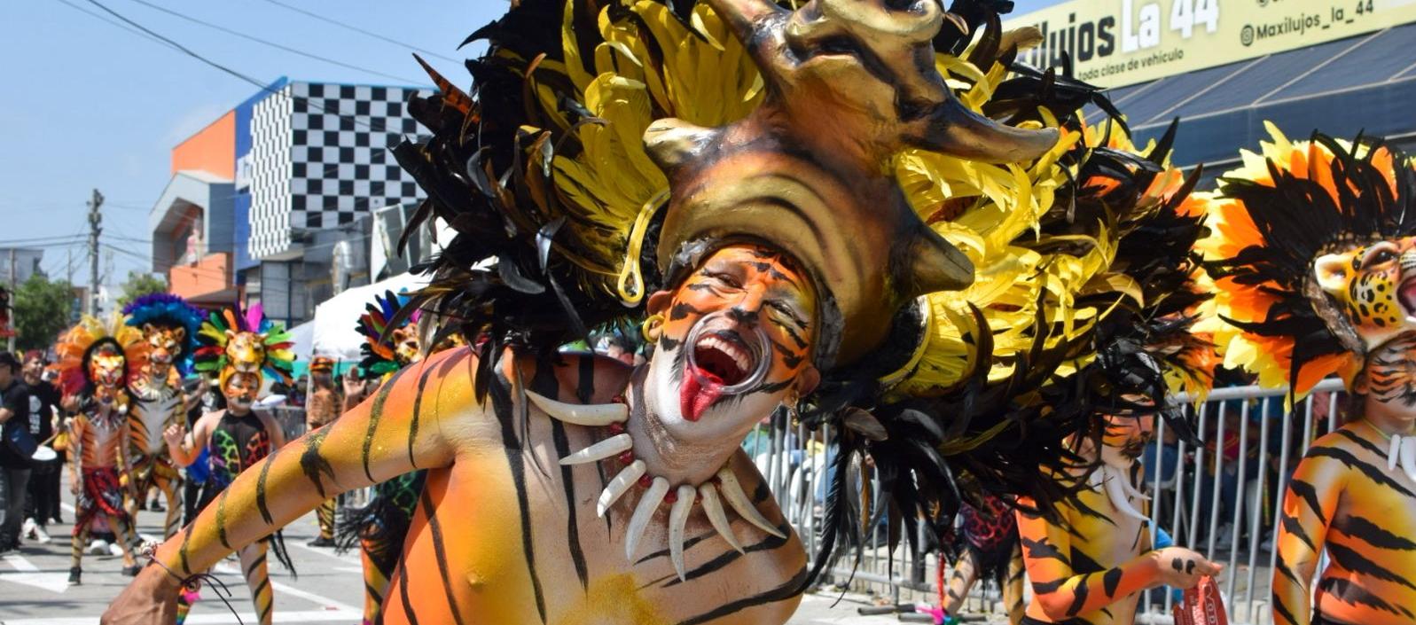 Danza Selva Africana de Galapa abrió el Carnaval de la 44.