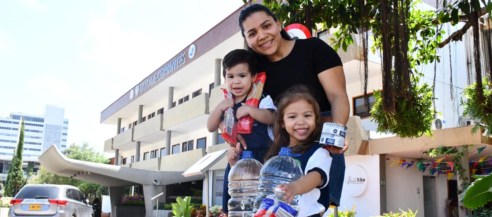 Ayudas recibidas en el Colegio Liceo de Cervantes de Barranquilla.